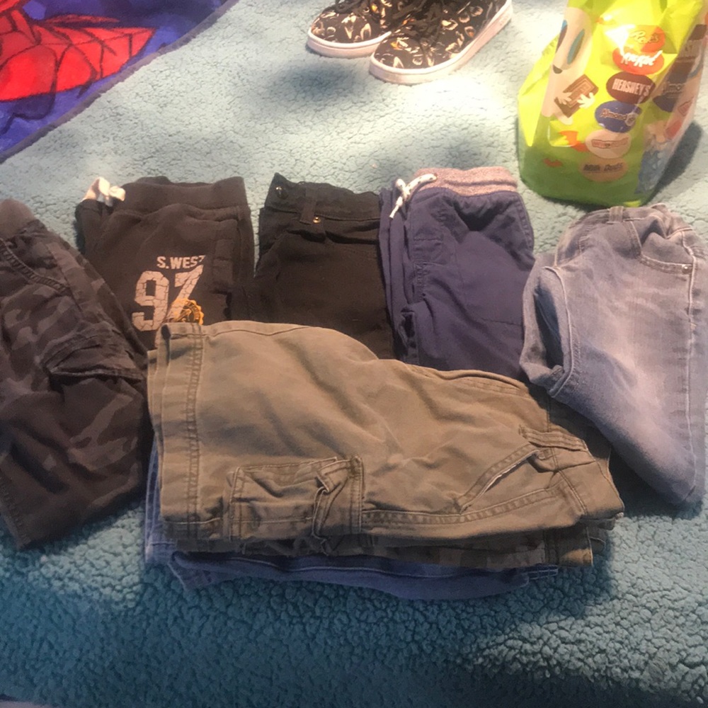 8 Pairs of Boys Size 6 Pants